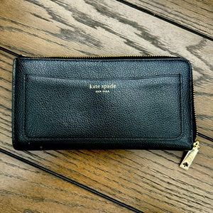Black Kate Spade Wallet